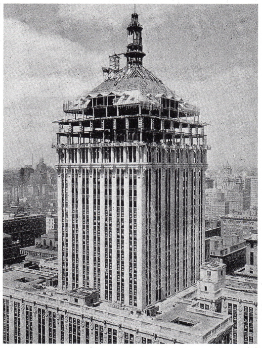 new york central helmsley building construction 1929.jpg